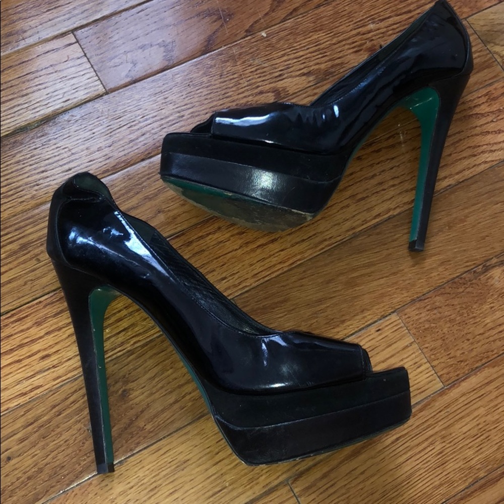 Ruthie Davis black Patent leather pump peep toes